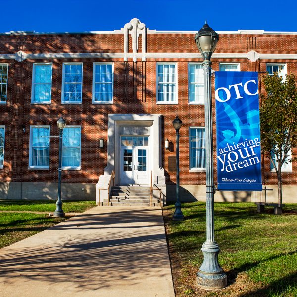 Lincoln Hall on a fall day.